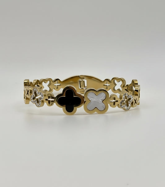 Enchanted Clover Motif Bangle – Gold Plated