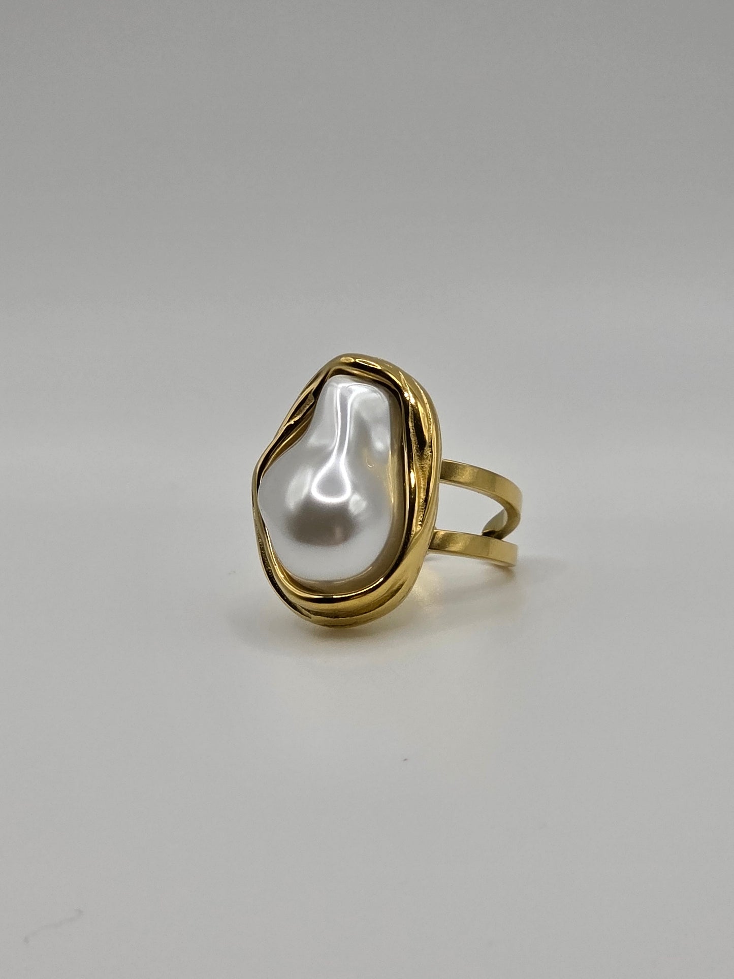 Organic Pearl Statement Ring – Gold & Silver Finish
