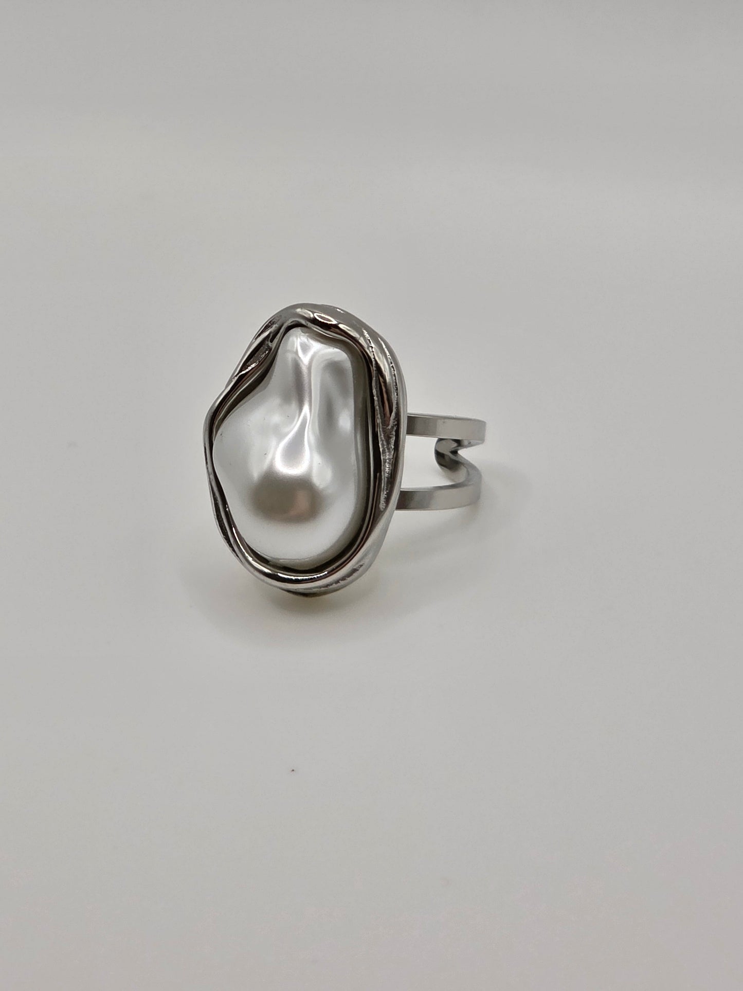 Organic Pearl Statement Ring – Gold & Silver Finish