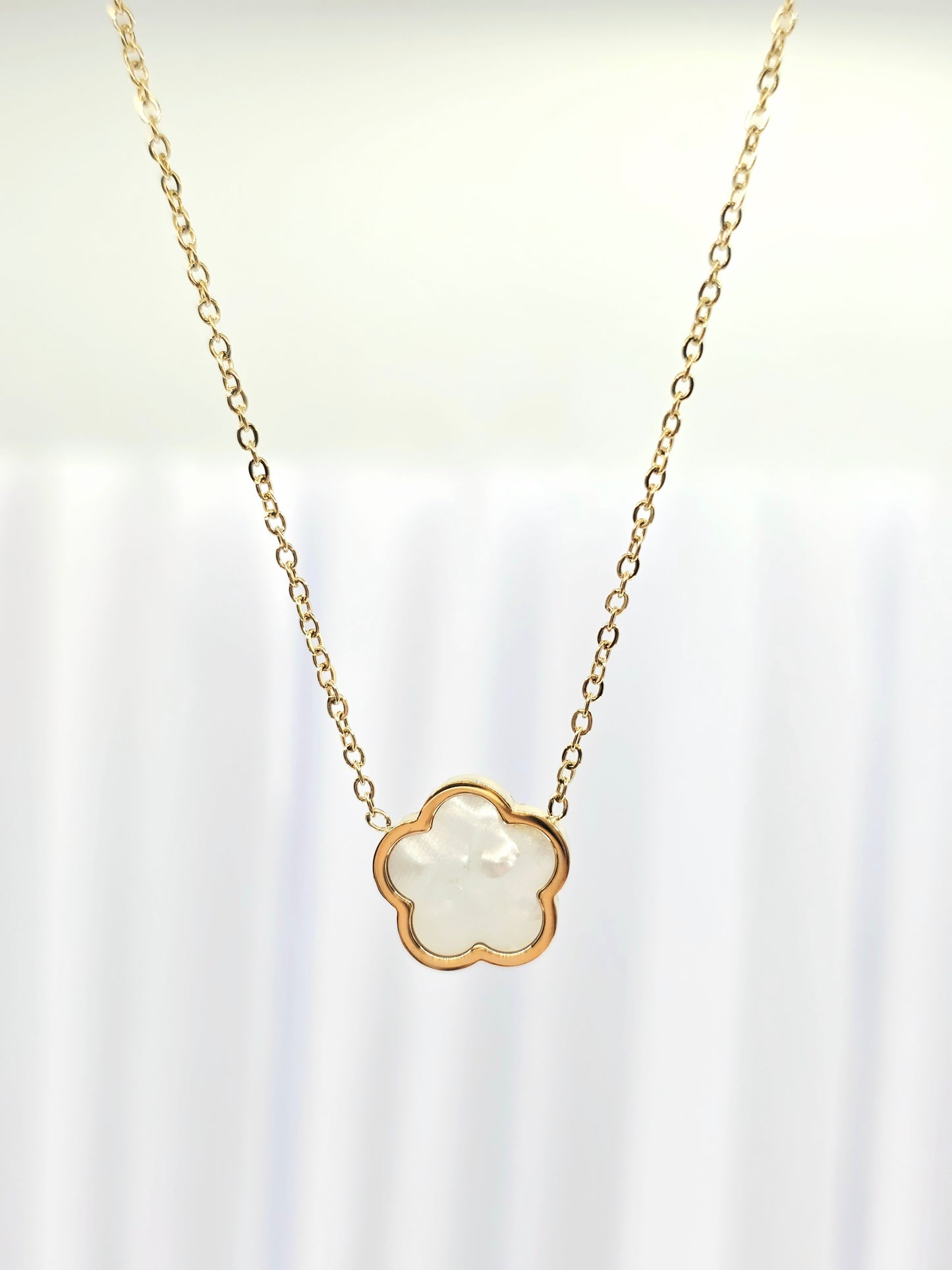 18K Gold-Plated White Flower Necklace & Earring Set