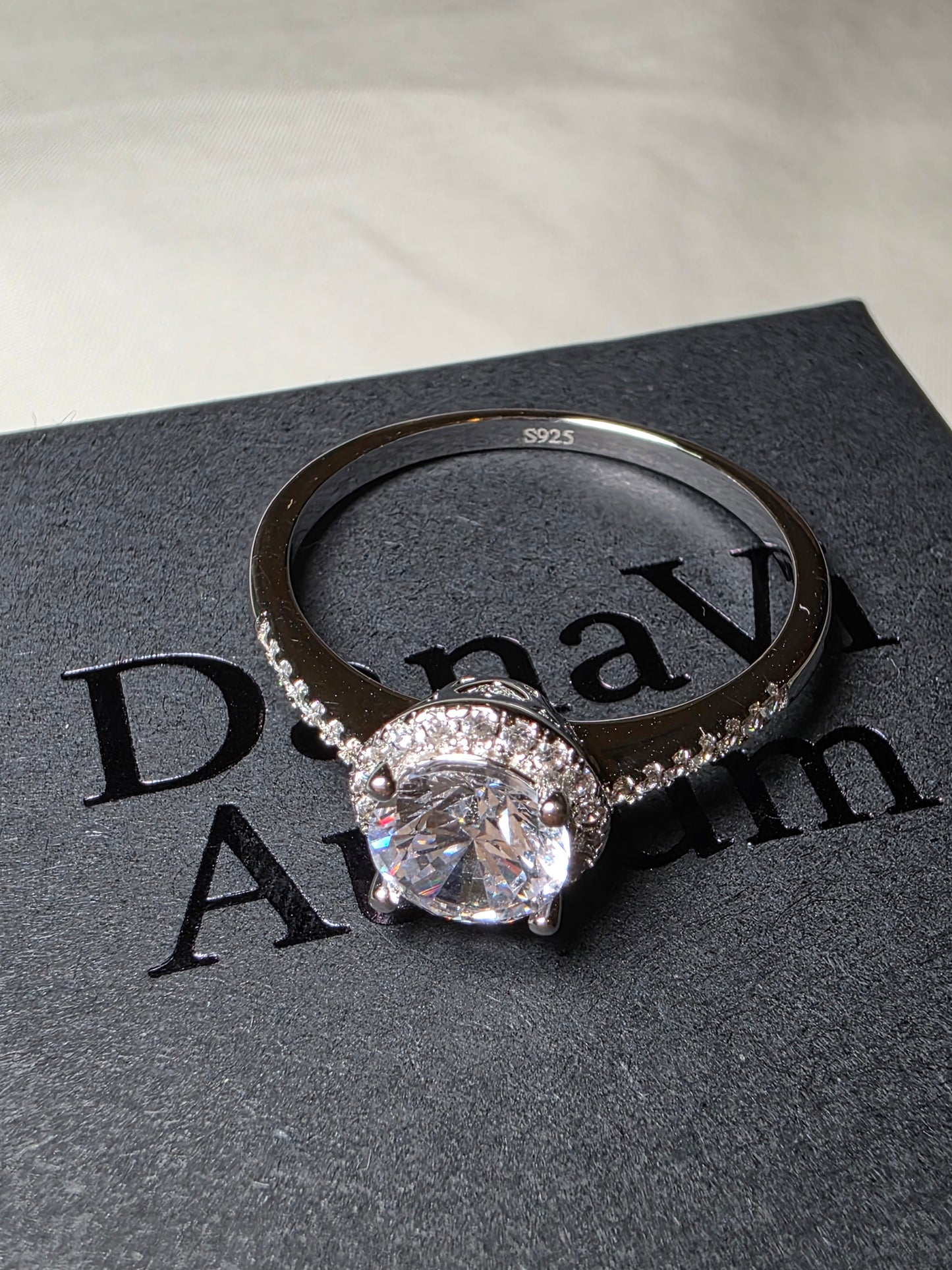 Radiant Halo Moissanite Ring – 925 Sterling Silver