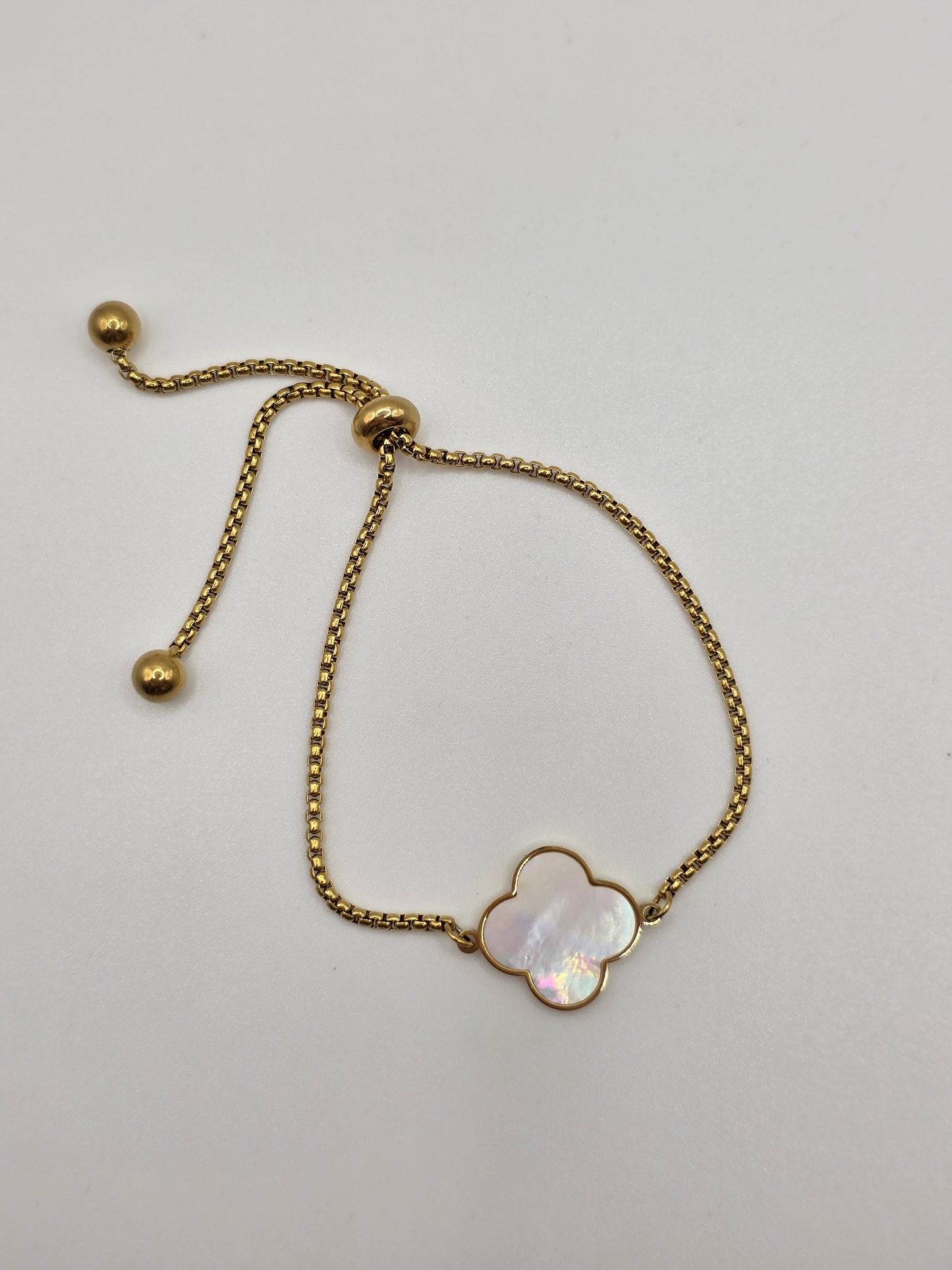 Lucky Clover Adjustable Bracelet – 18K Gold Plated Stainless Steel