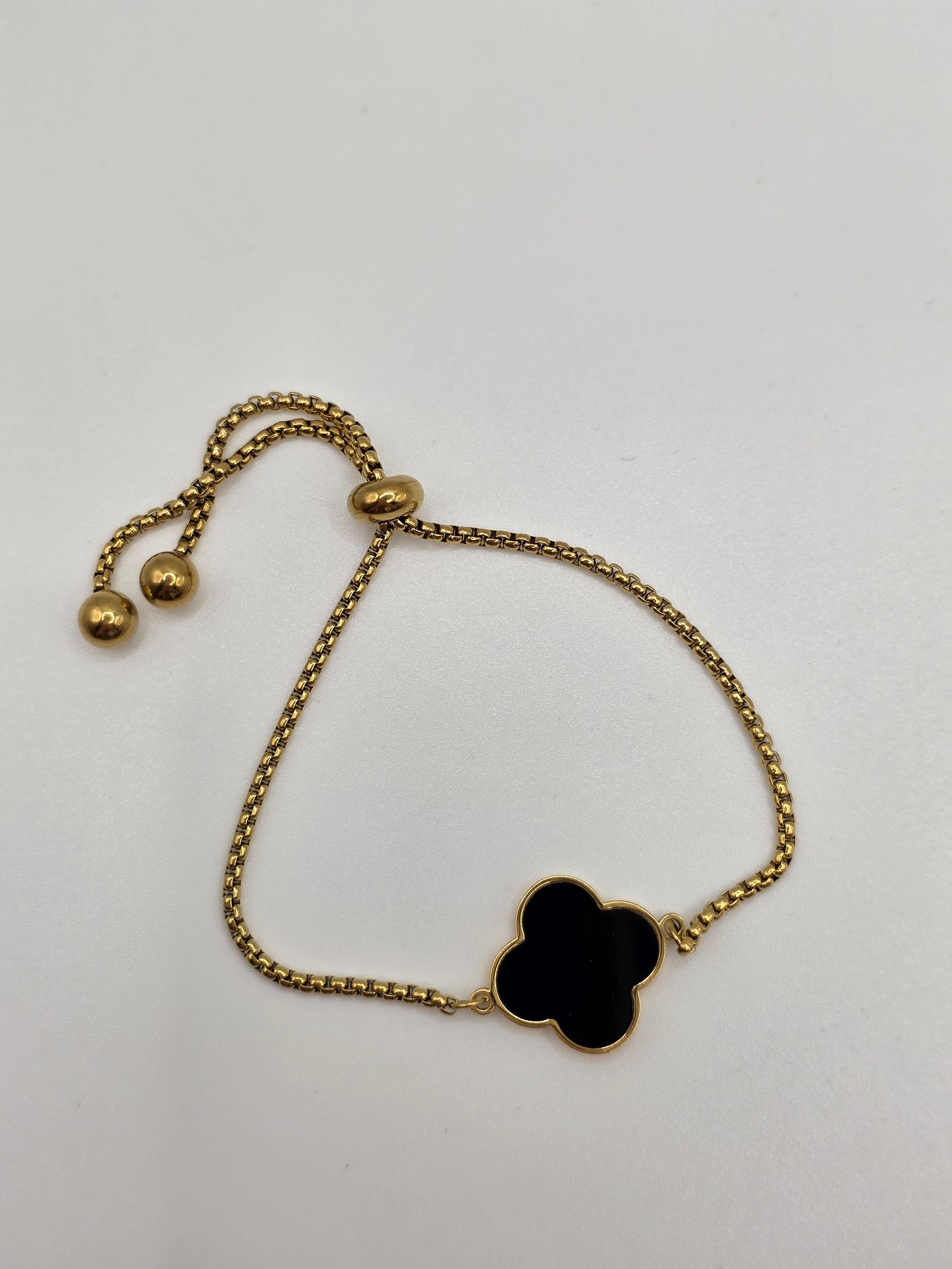 Lucky Clover Adjustable Bracelet – 18K Gold Plated Stainless Steel