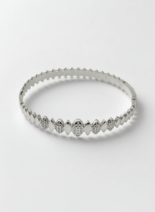 Luxe Links Geometric Glam Bangle
