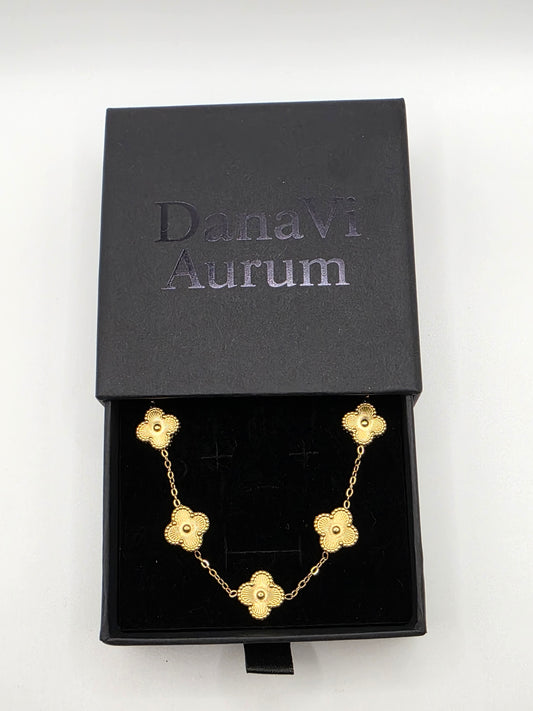 Textured Gold Clover Charm Bracelet – Designer Inspired Elegance