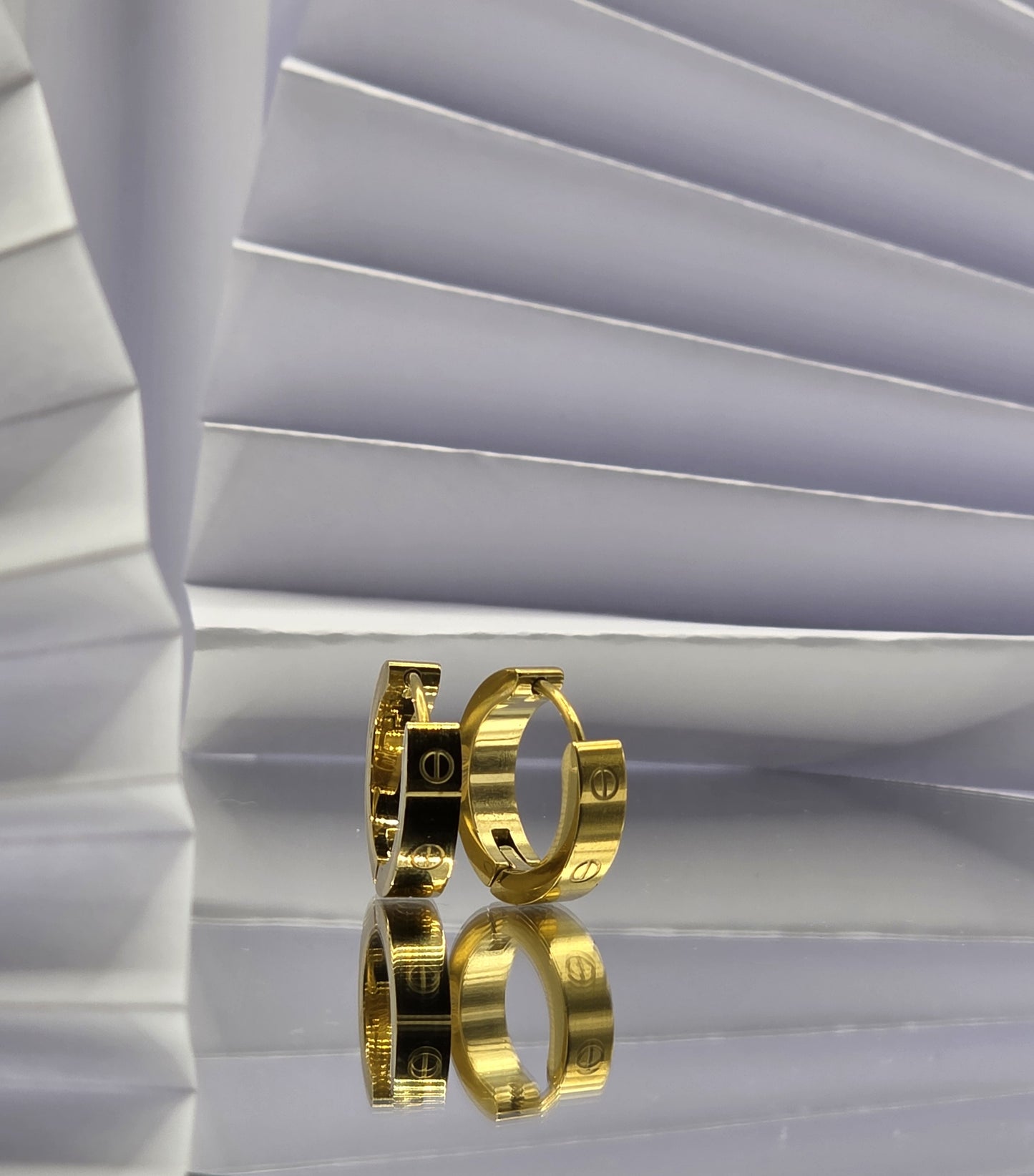 Designer-Inspired Gold Huggie Hoops – 18K Plated Stainless Steel