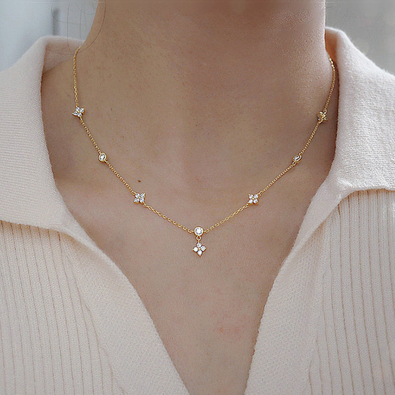 Clover Zircon Necklace – Elegance with a Twist of Sparkle 925 Sterling Silver