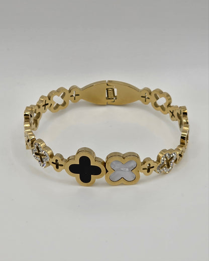 Enchanted Clover Motif Bangle – Gold Plated