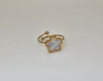 Adjustable Flower Ring – Gold Plated Stainless Steel