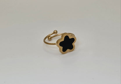 Adjustable Flower Ring – Gold Plated Stainless Steel