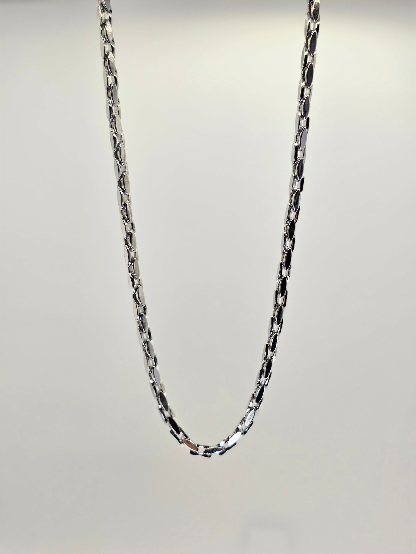 Unisex 18K Gold-Plated Square Link Chain Necklace