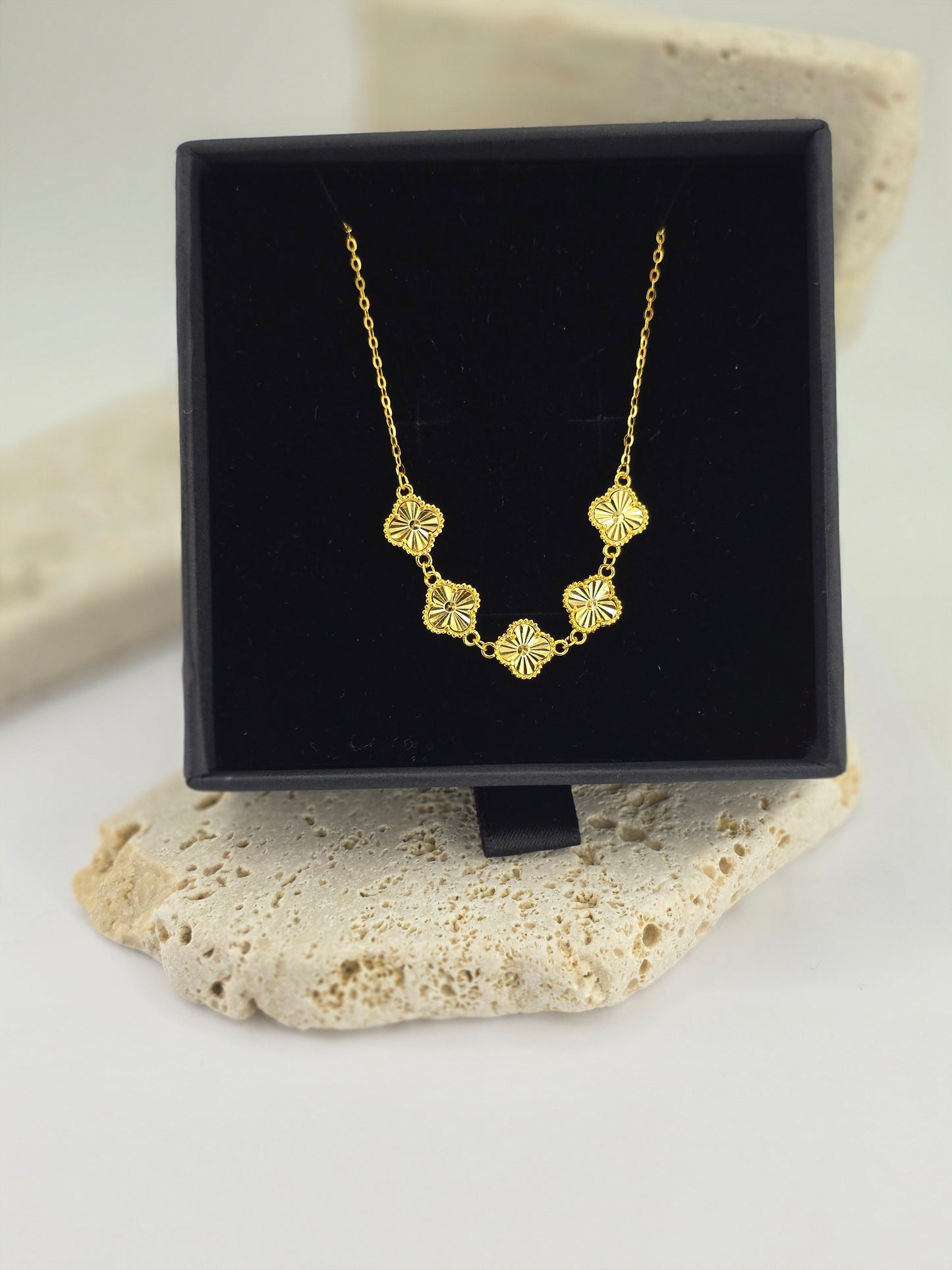 925 Sterling Silver Clover Bracelet – 18K Gold Plated