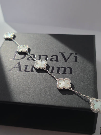 Clover Luxe Bracelet – 925 Sterling Silver with Iridescent Shell