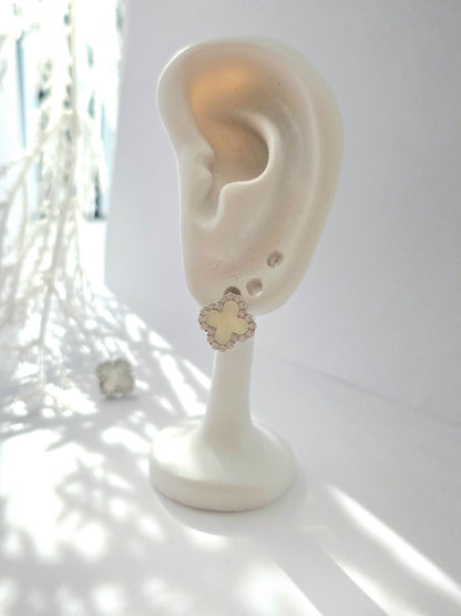 925 Sterling Silver Clover Stud Earrings