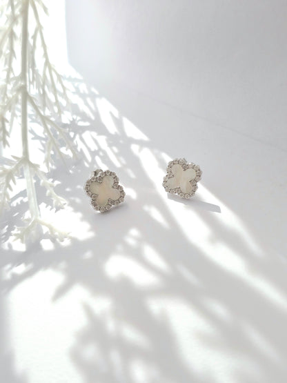 925 Sterling Silver Clover Stud Earrings