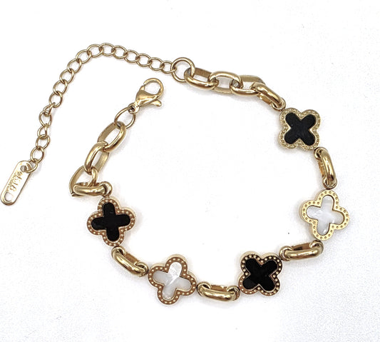 Designer-Inspired Clover Charm Bracelet – Gold & Silver Finishes