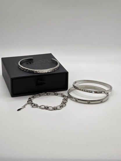 Silver Luxe Stack – 4-Piece Stainless Steel Bangle & Bracelet Set