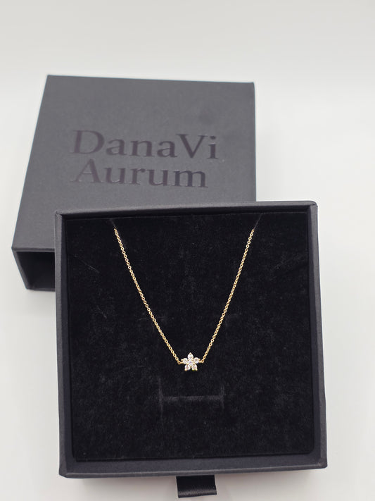 Celestia Solid 14K Gold Star Bracelet – Fine Jewellery with a Touch of Magic