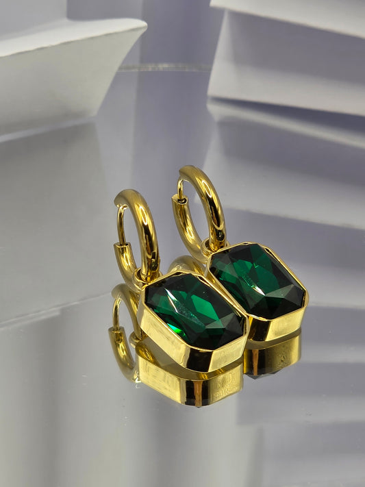 Radiant Cut Drop Earrings – Emerald Green