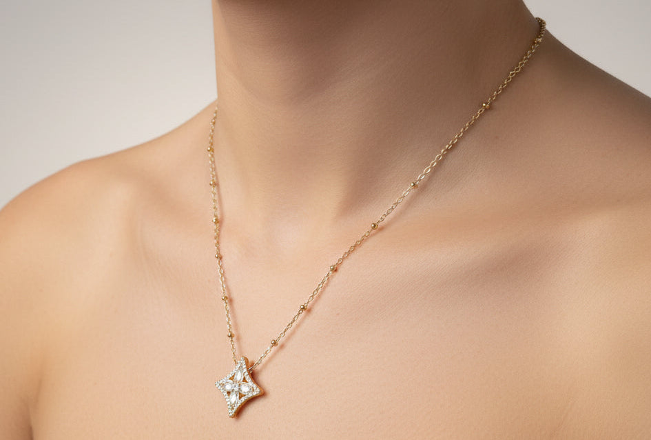 Star Pavé Pendant Necklace – 18K Gold Plated