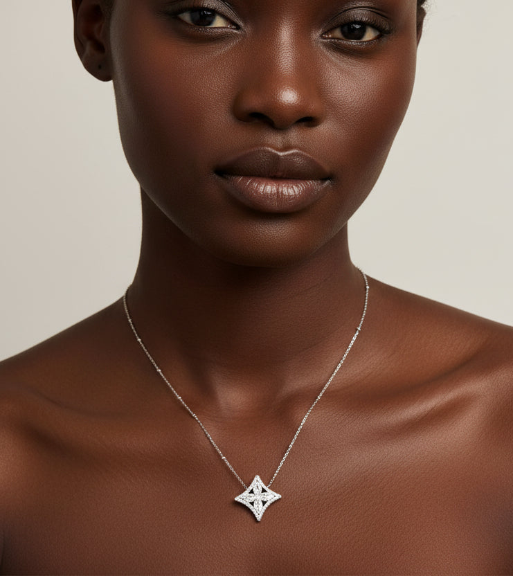 Star Pavé Pendant Necklace - Silver