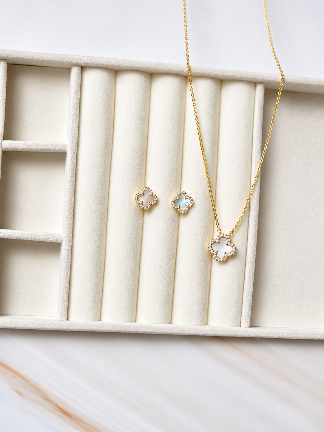 925 Sterling Silver White Clover Necklace - 14K Gold Plated