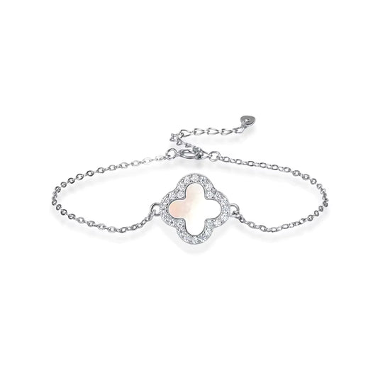 Silver bracelet with a butterfly-shaped clasp on a white background danavi aurum