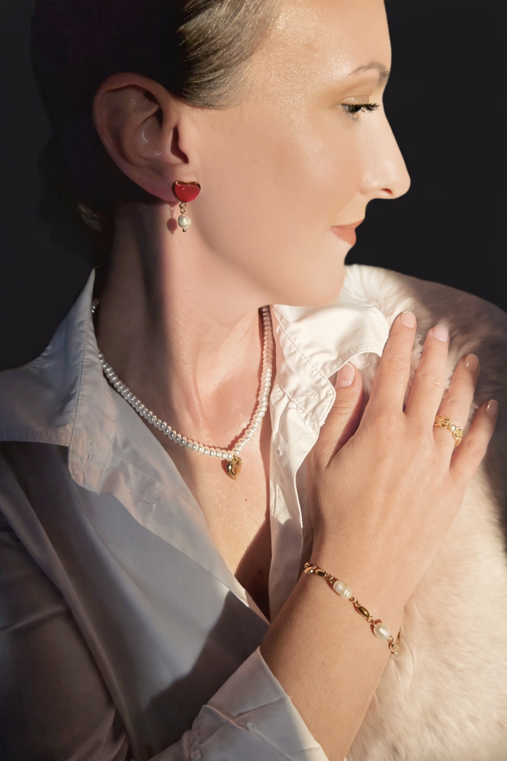 Aurum Pearl Sculptural Open Ring