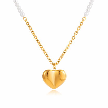 Aurum Sculpted Heart Pearl Necklace