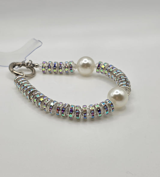Beaded Wrist Strap – Pearl & Rhinestone Shine
