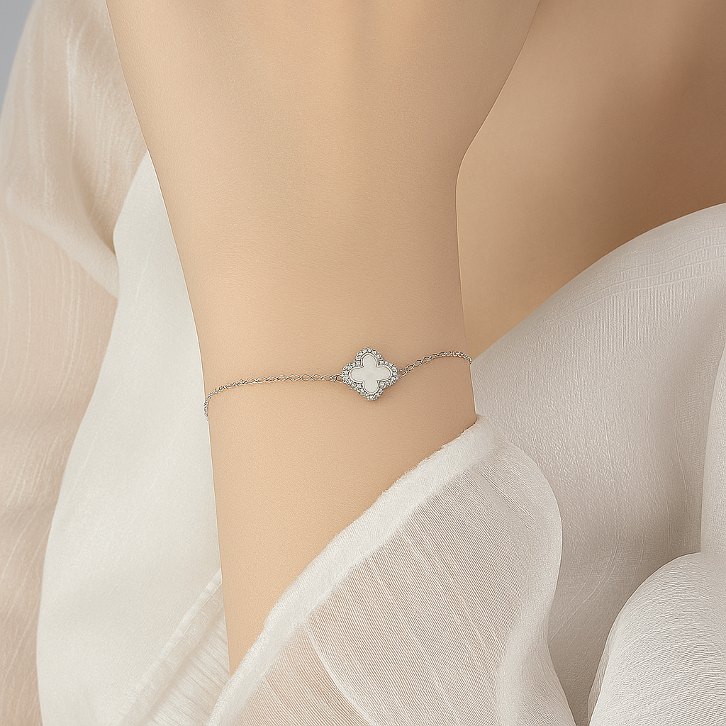 925 Sterling Silver Clover Bracelet with Iridescent Shell