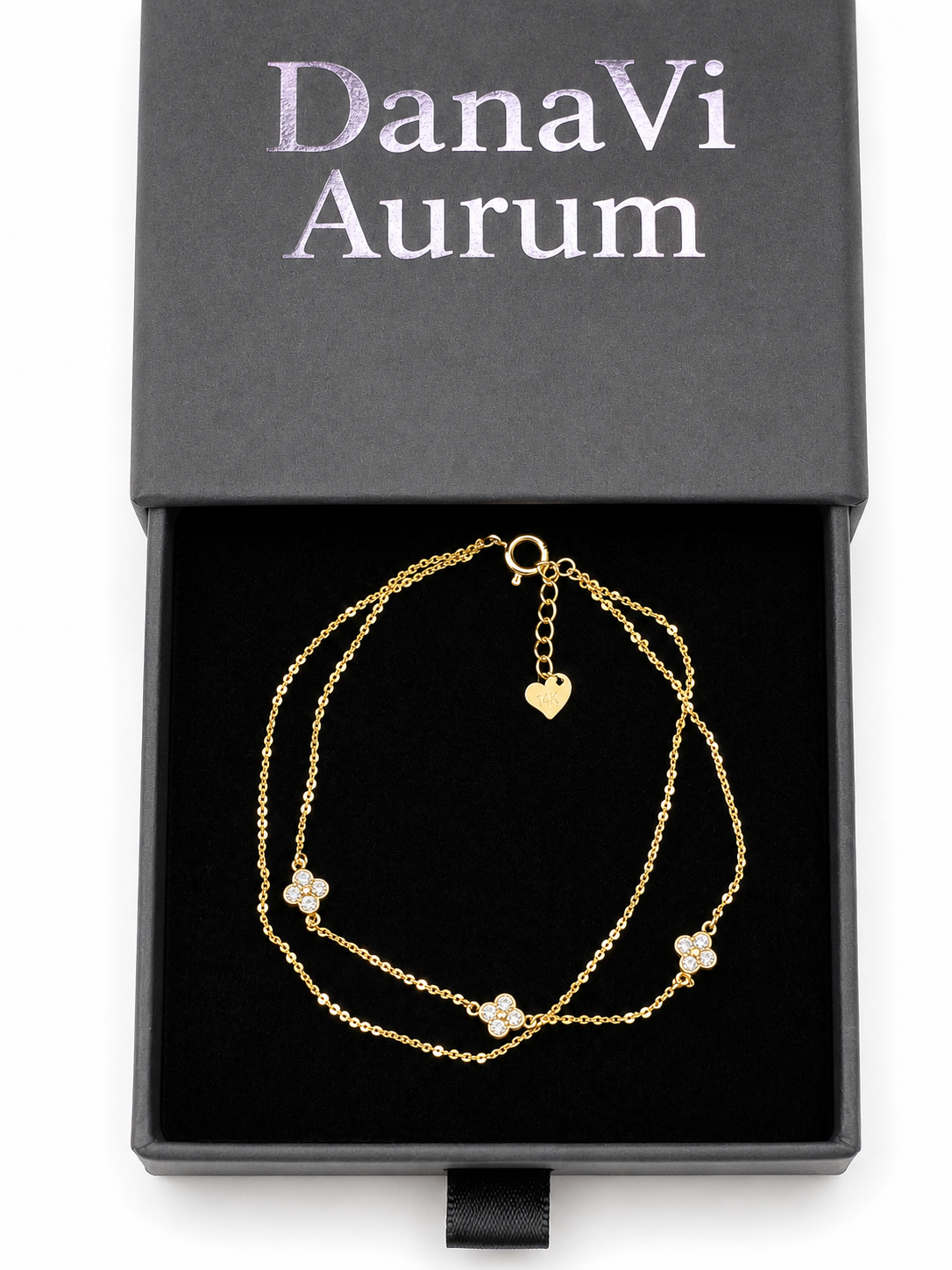 Timeless Elegance – 14K Gold Dainty Flower Charm Adjustable Bracelet