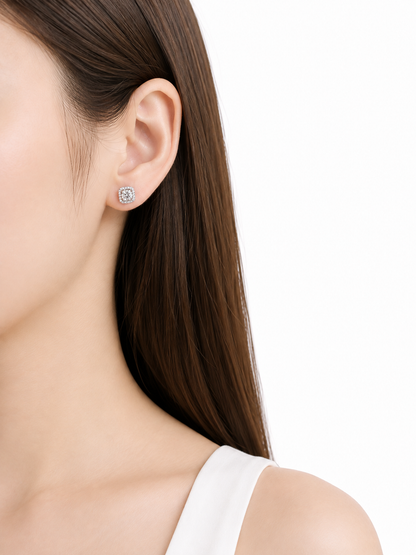 White Sparkle Stud Earrings – 925 Silver