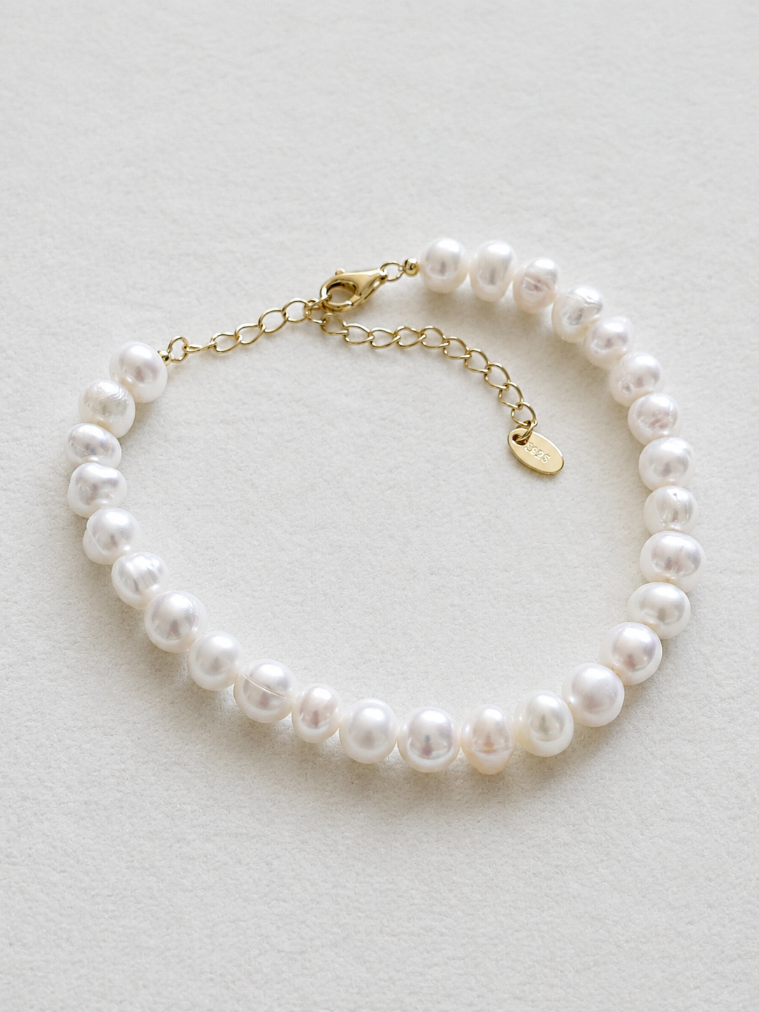 Aurum Pearl Freshwater Pearl Bracelet – 925 Sterling Silver 14K Gold Plated