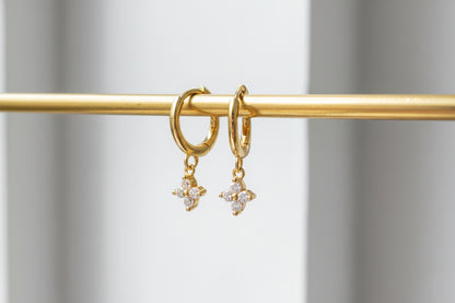 925 Sterling Silver Gold Plated Mini Clover Hoop Earrings
