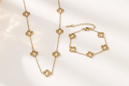 Clover Link Necklace & Bracelet Set