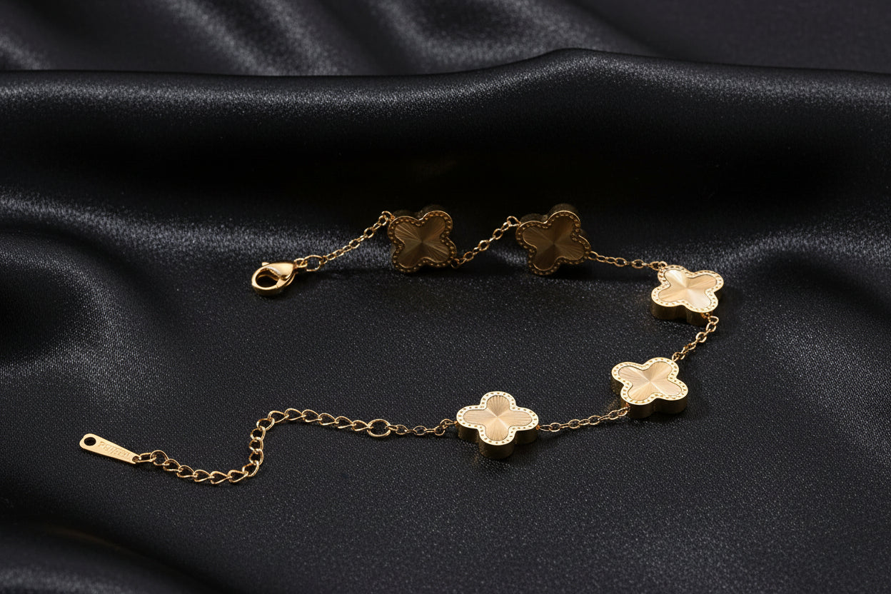 Clover Bracelet – Gold & Silver